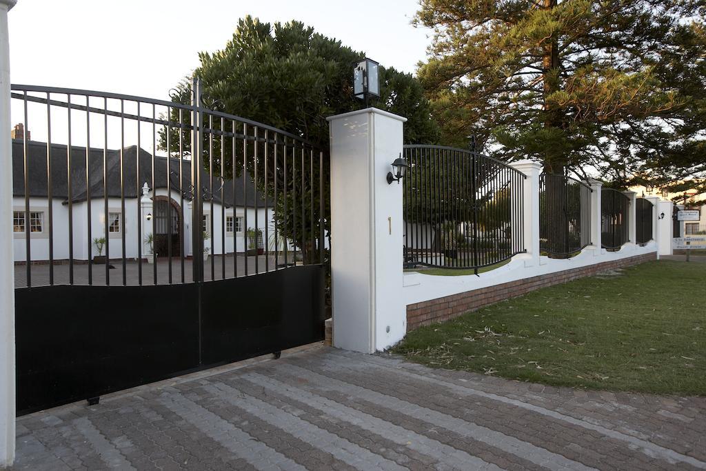 The Sanctuary Guest House Estate Kaapstad Buitenkant foto